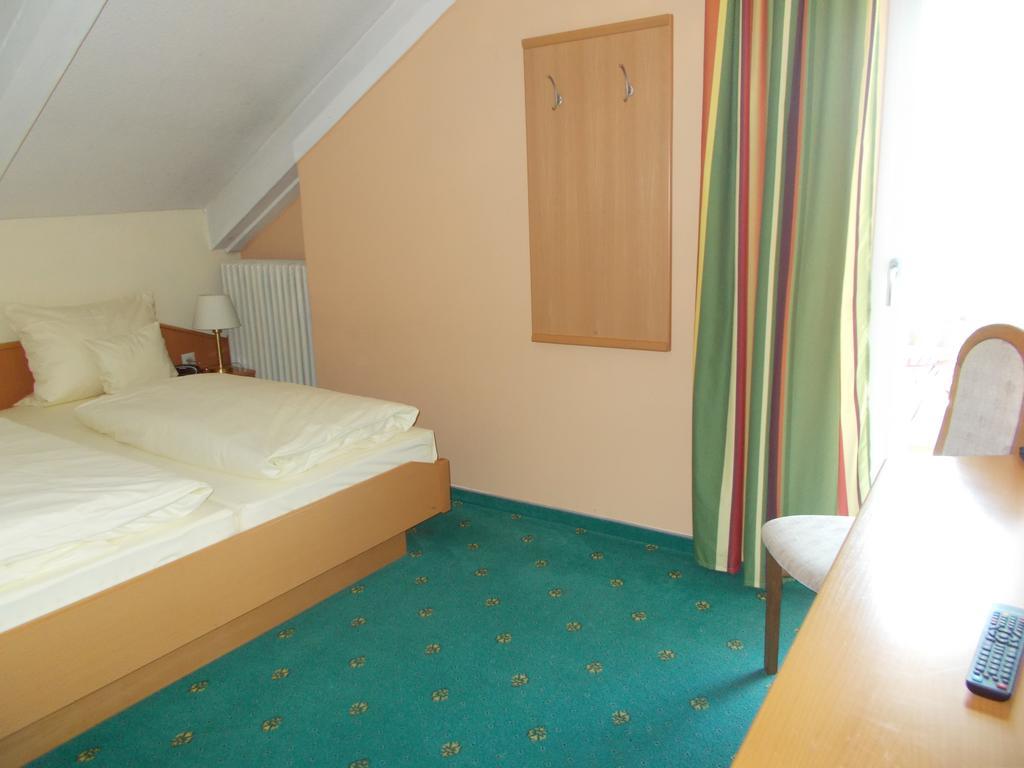 Hotel Gross Ringelai Room photo